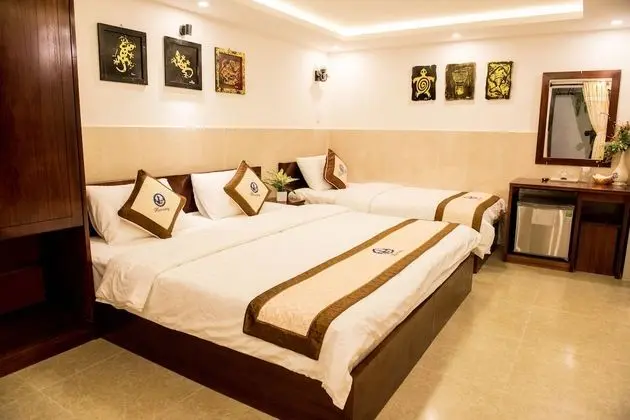 Deluxe Üç Kişilik Oda
