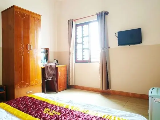 Tek Büyük Yataklı Oda (Window)