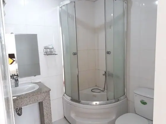 Üç Kişilik Oda