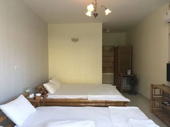 Üç Kişilik Oda
