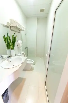 Superior Tek Büyük Yataklı Oda