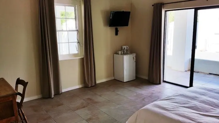 Standard Queen Suite