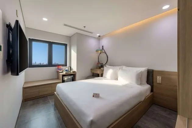 Superior Tek Büyük Yataklı Oda, Şehir Manzaralı
