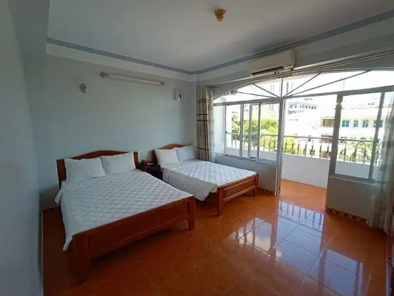 Deluxe Üç Kişilik Oda, Şehir Manzaralı