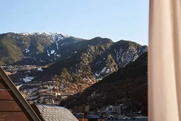 Superior Oda, Teras (View)