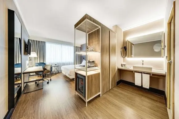 Junior Süit (Extra Bed 2 adults + 1 child)