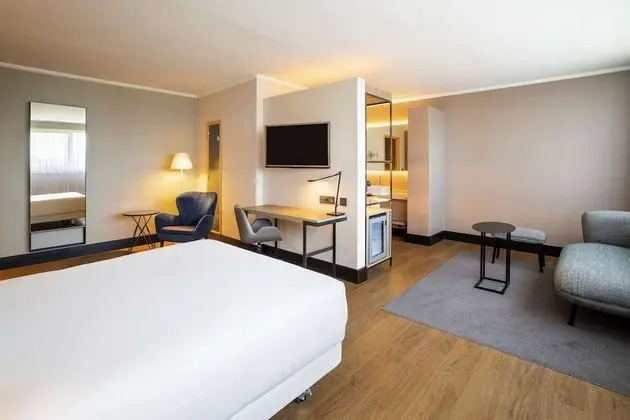 Junior Süit (Extra Bed 2 adults + 1 child)