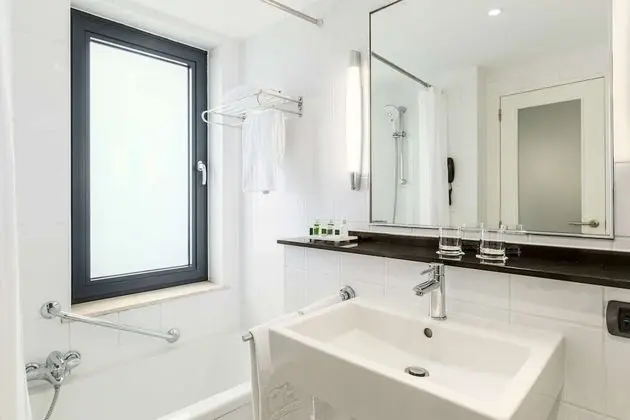 Junior Süit (Extra Bed 2 adults + 1 child)