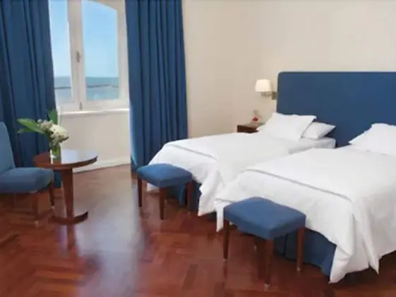 İki Ayrı Yataklı Oda