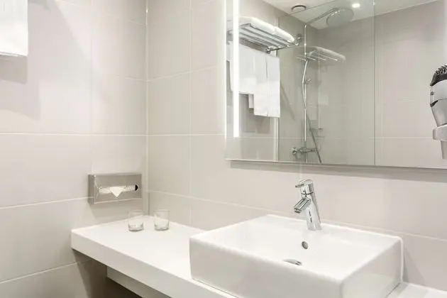 Standard Üç Kişilik Oda, Şehir Manzaralı