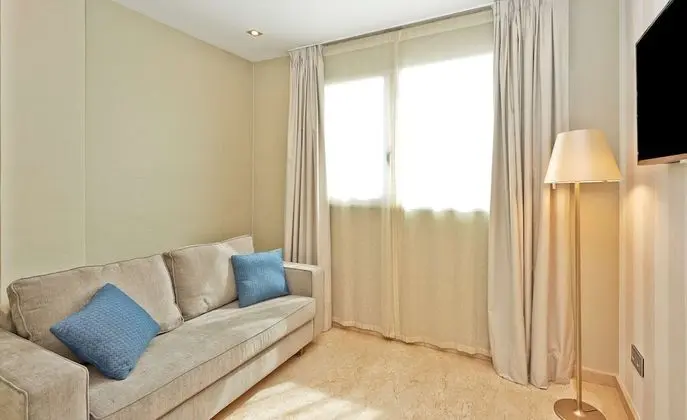 Family Oda, Şehir Manzaralı