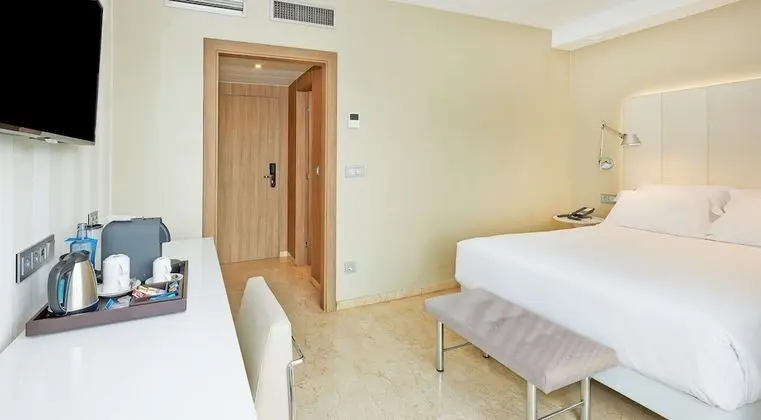 Standard Oda, Şehir Manzaralı