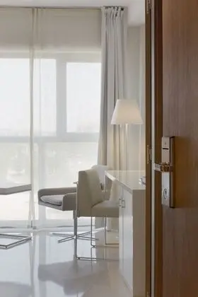 Standard Oda, Şehir Manzaralı