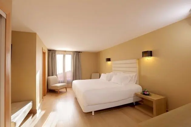 Superior Oda, Manzaralı