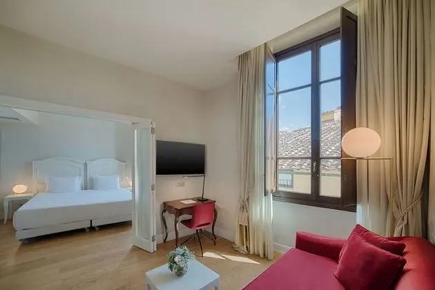 Family Üç Kişilik Oda