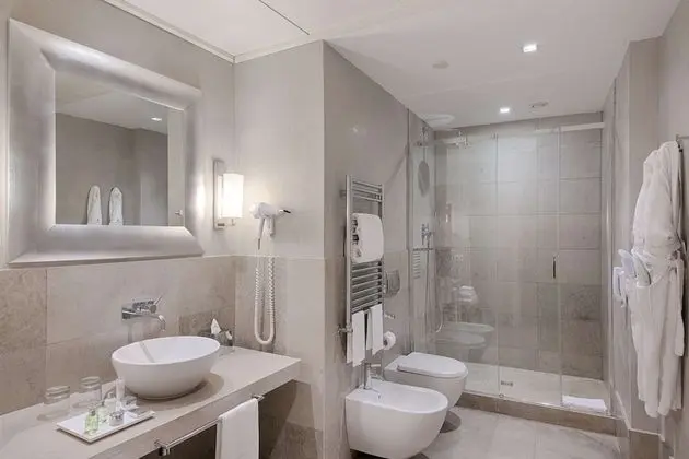 Family Üç Kişilik Oda