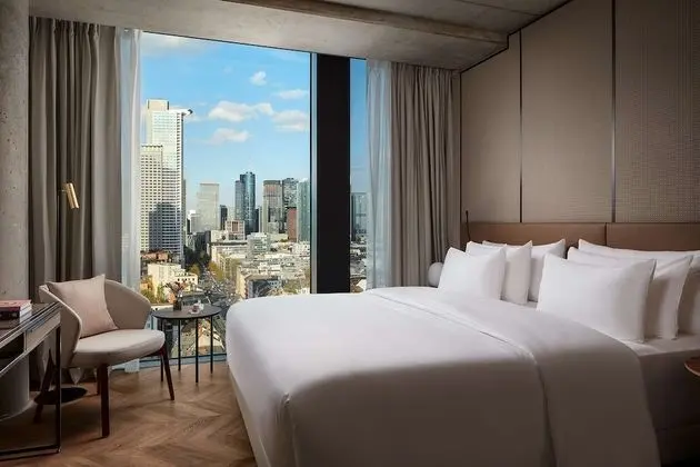 Superior Room, Skyline View