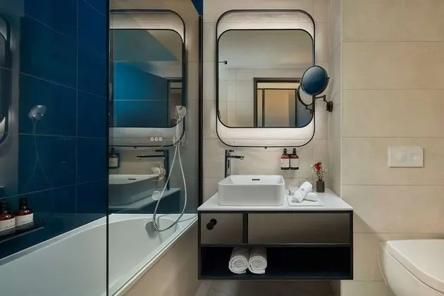 Superior Room, Skyline View