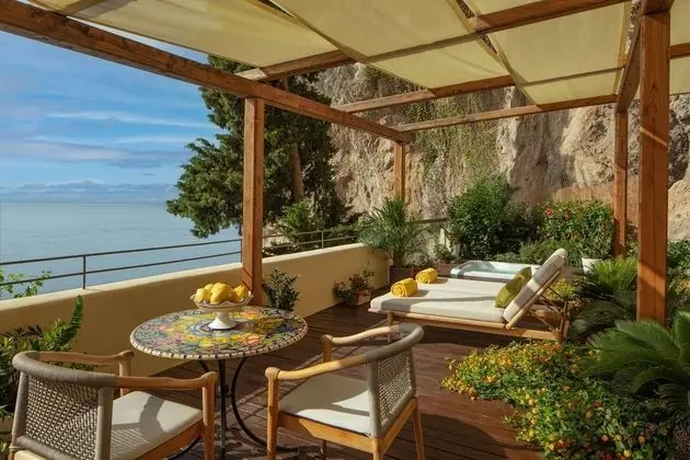 Süit (Anantara)