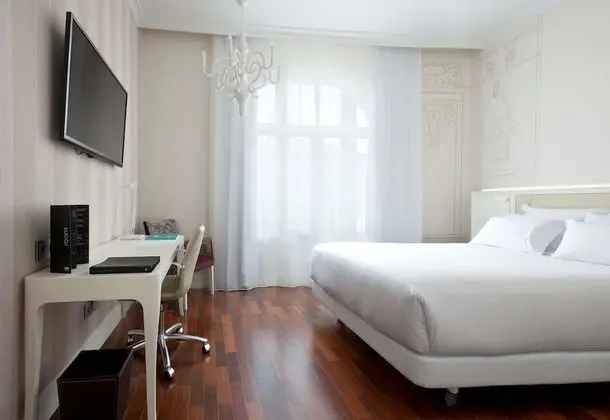 Superior Oda, Manzaralı