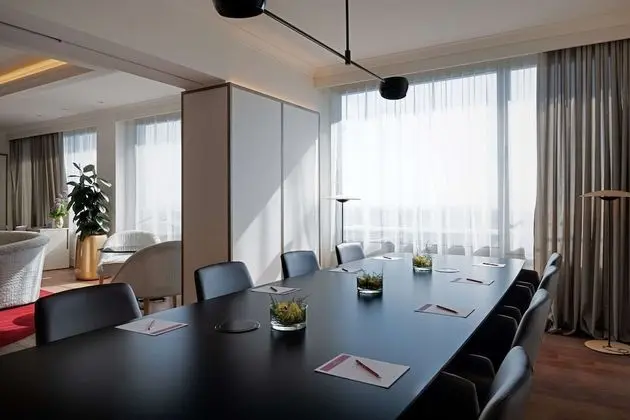 Junior Süit, Teras (View, VIP Level Lounge Access)