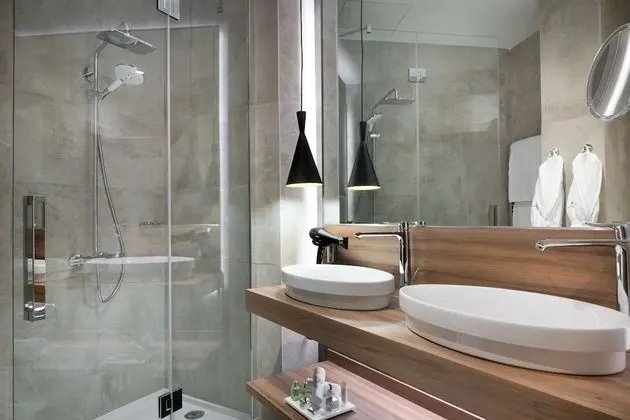 Junior Süit (Gran Via View | Extra Bed 3 Adults)