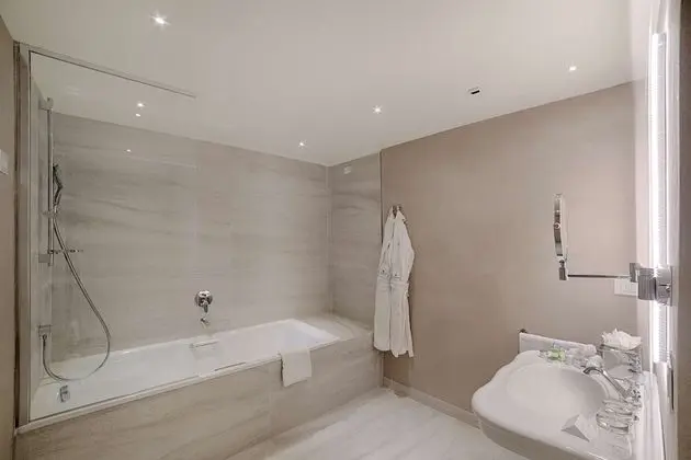 Süit (Extra Bed 3 adults)