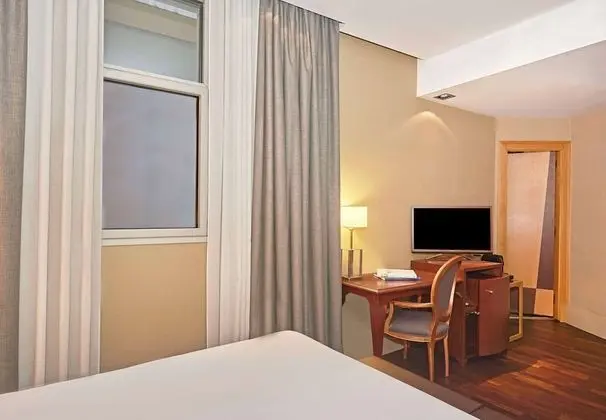 Superior Oda (Interior)
