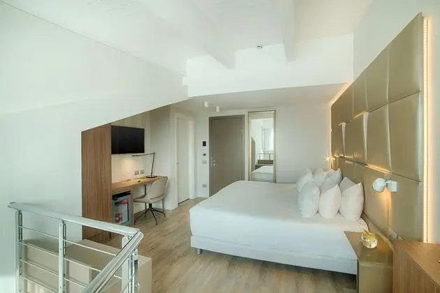 Süit (Duplex Extra Bed 3 adults)