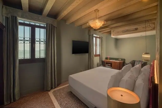 Premium Oda, Kanal Manzaralı (Extra Bed 3 adults)