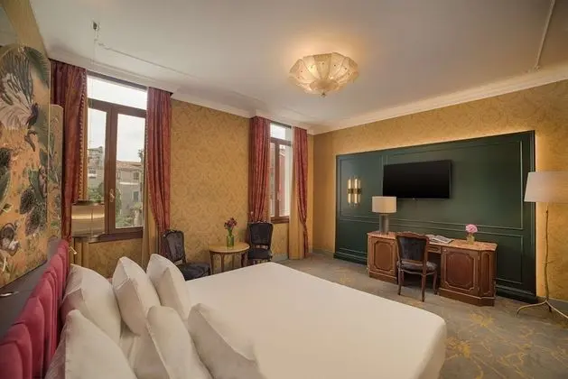 Premium Oda, Kanal Manzaralı (Extra Bed 3 adults)