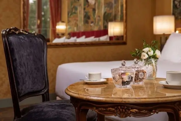 Premium Oda, Kanal Manzaralı (Extra Bed 3 adults)