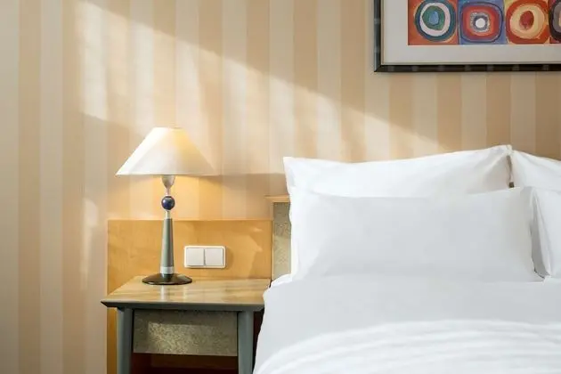 Standard Oda (Extra Bed 3 adults)