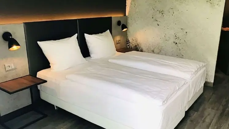 Tek Büyük Yataklı Oda (Feelgood)