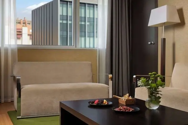 Junior Süit (Extra Bed 2 Adults + 1 Child)