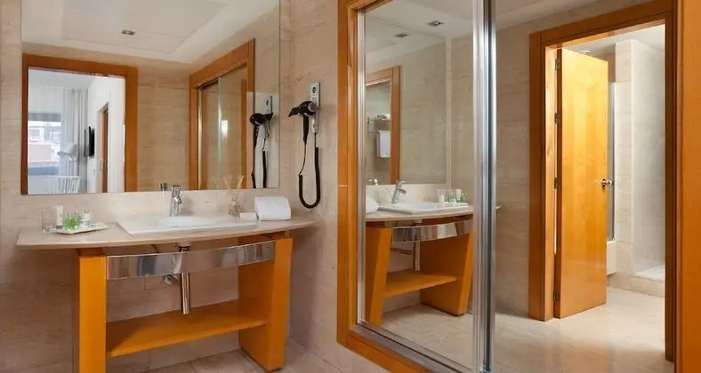 Superior Oda