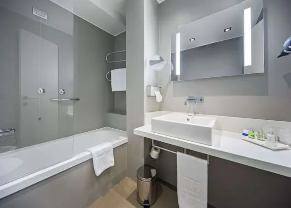 Family Oda (Adjoining Room, extra bed 3AD+2CH)