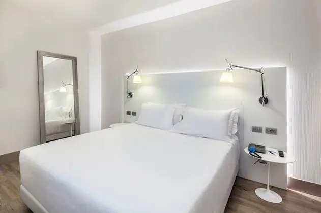 Junior Süit (Extra Bed 4 adults)