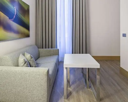 Junior Süit (Extra Bed 2 adults + 1 child)