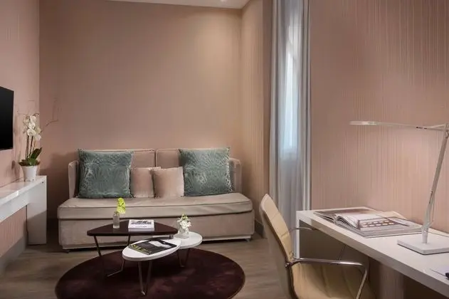 Junior Süit (VIP Floor, Extra Bed 3 adults)