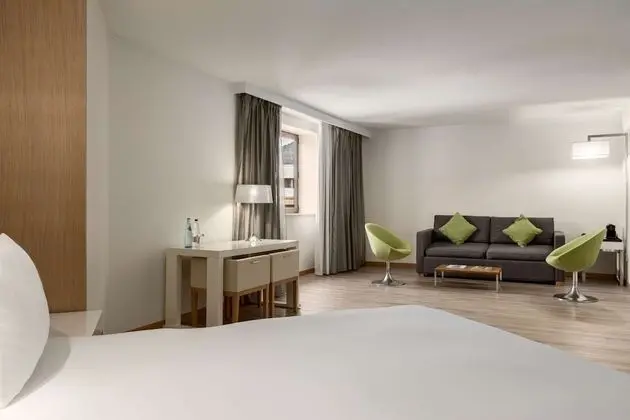 Junior Süit (Extra Bed 3 adults + 1 child)