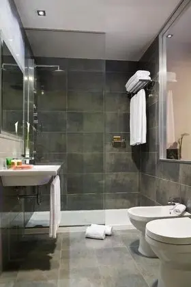 Family Oda (2 Adults + 1 Child)