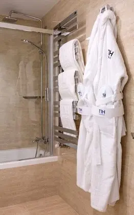 Junior Süit (Extra Bed 2 adults + 1 child)