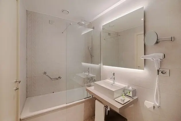 Family Oda (Adjoining Room, extra bed 3AD+2CH)