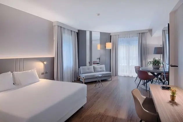 Family Üç Kişilik Oda (4 adults)