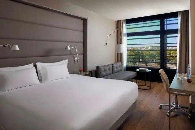 Superior Oda (Extra Bed 3 Adults)