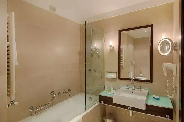 Superior Oda, Balkon (Extra Bed 2 adults + 1 child)