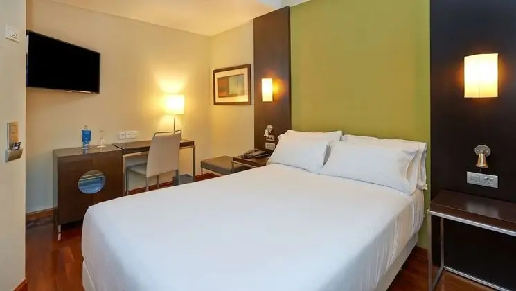 Family Oda (Adjoining Room, extra bed 4AD+1CH)