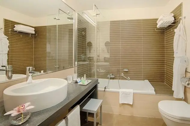 Family Oda (Adjoining Room, extra bed 3AD+2CH)