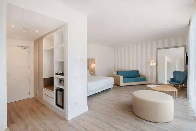 Junior Süit, Teras, Dağ Manzaralı (New Style Extra Bed 3 adults)